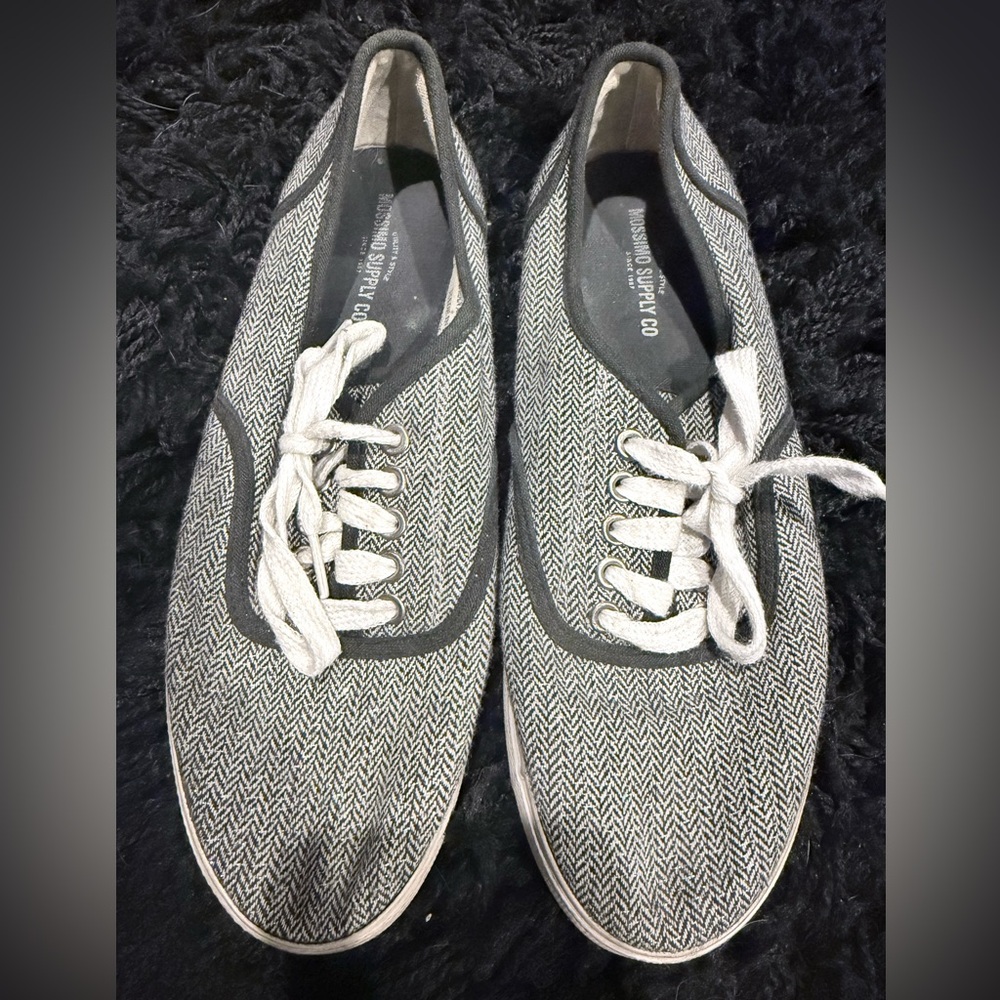 Mossimo Supply Co. Women's Black and White Sneakers